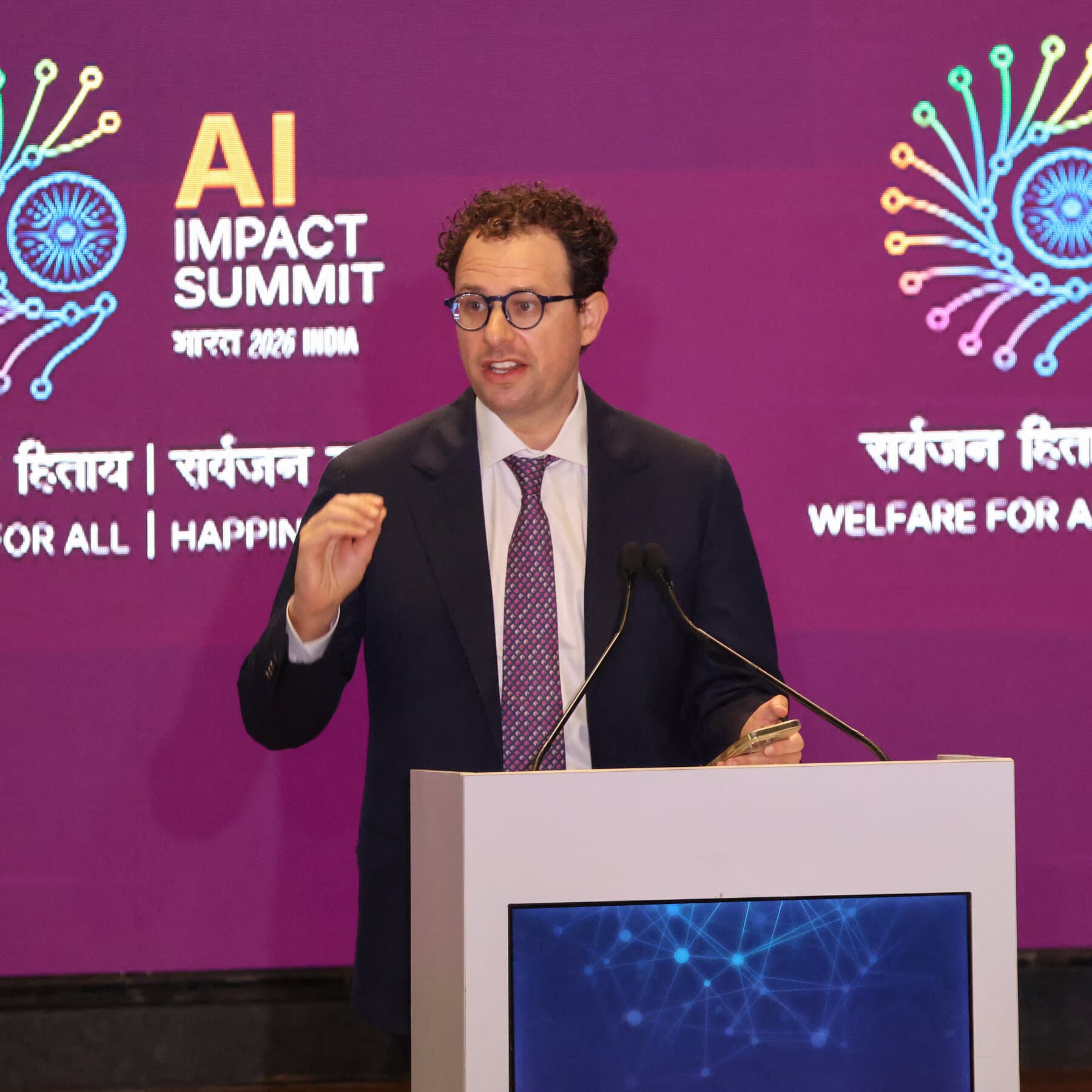 Altman backs Amodei’s call to slow frontier AI development